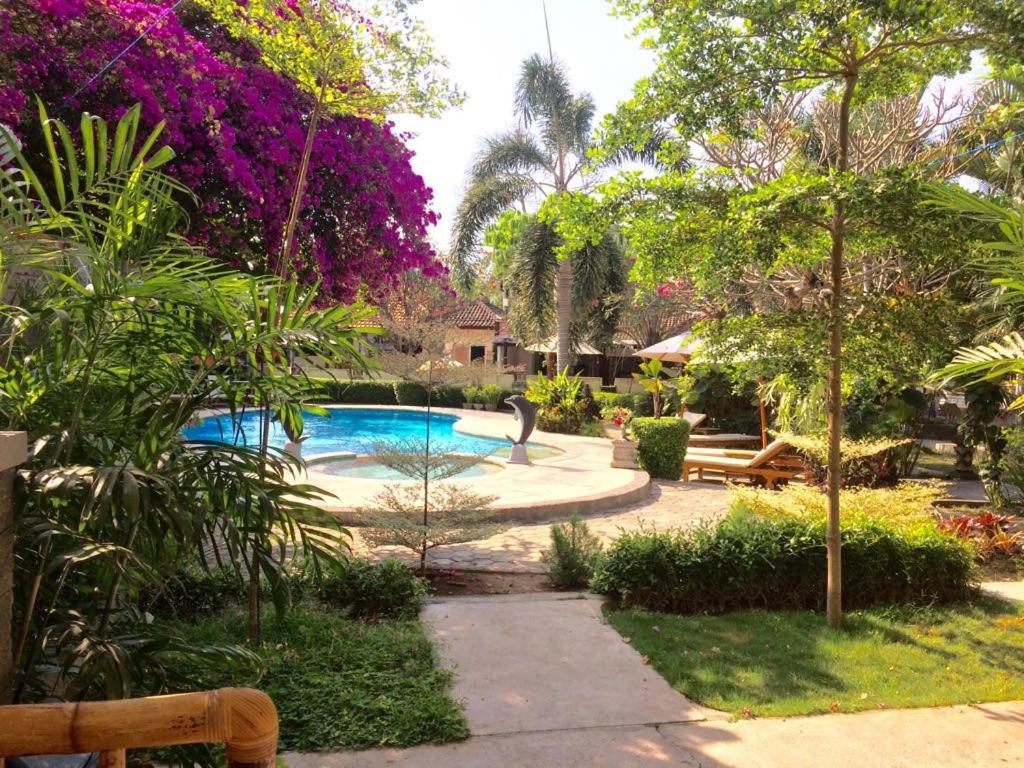 Astina Hotel Lovina  Ngoại thất bức ảnh