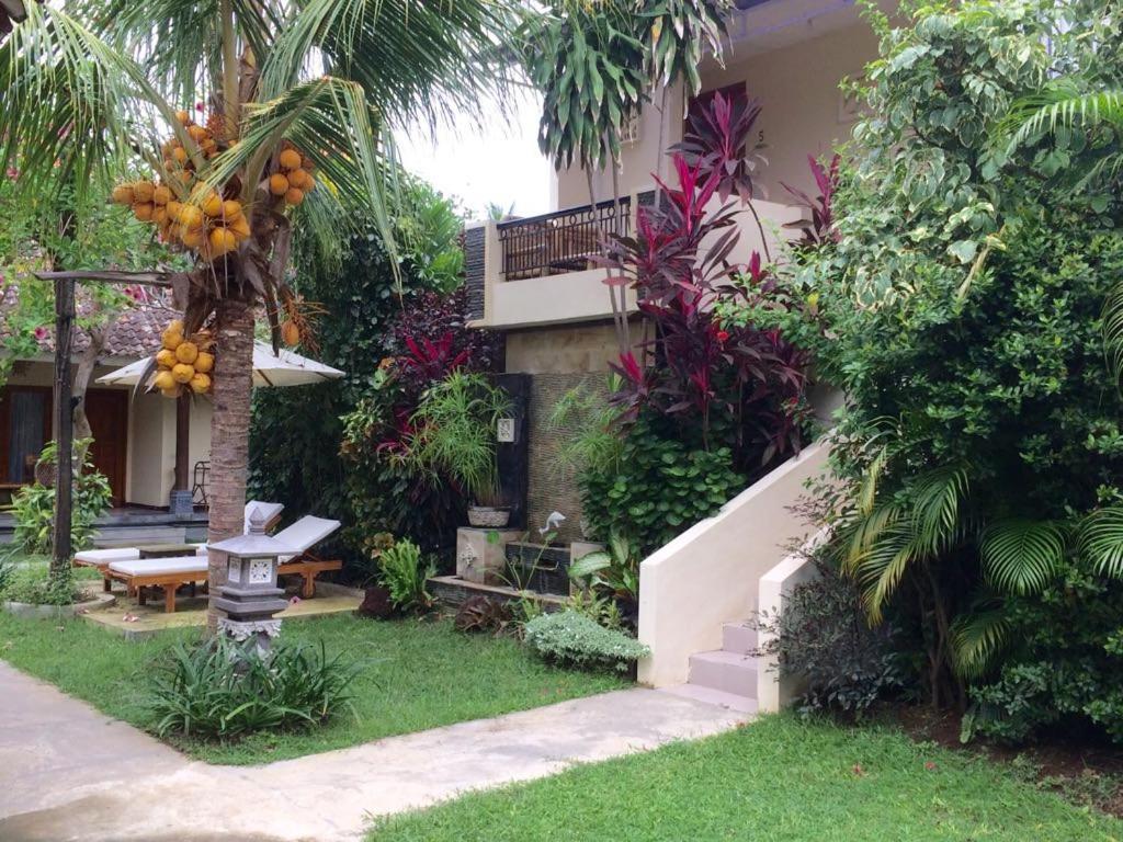 Astina Hotel Lovina  Ngoại thất bức ảnh